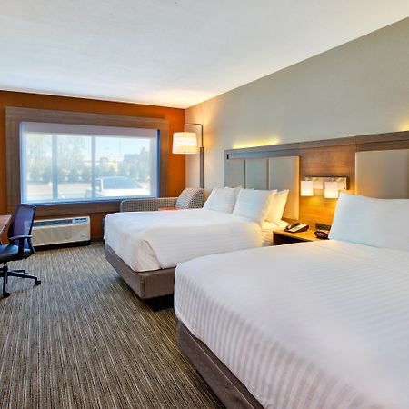 Holiday Inn Express & Suites New Castle By Ihg Exterior foto