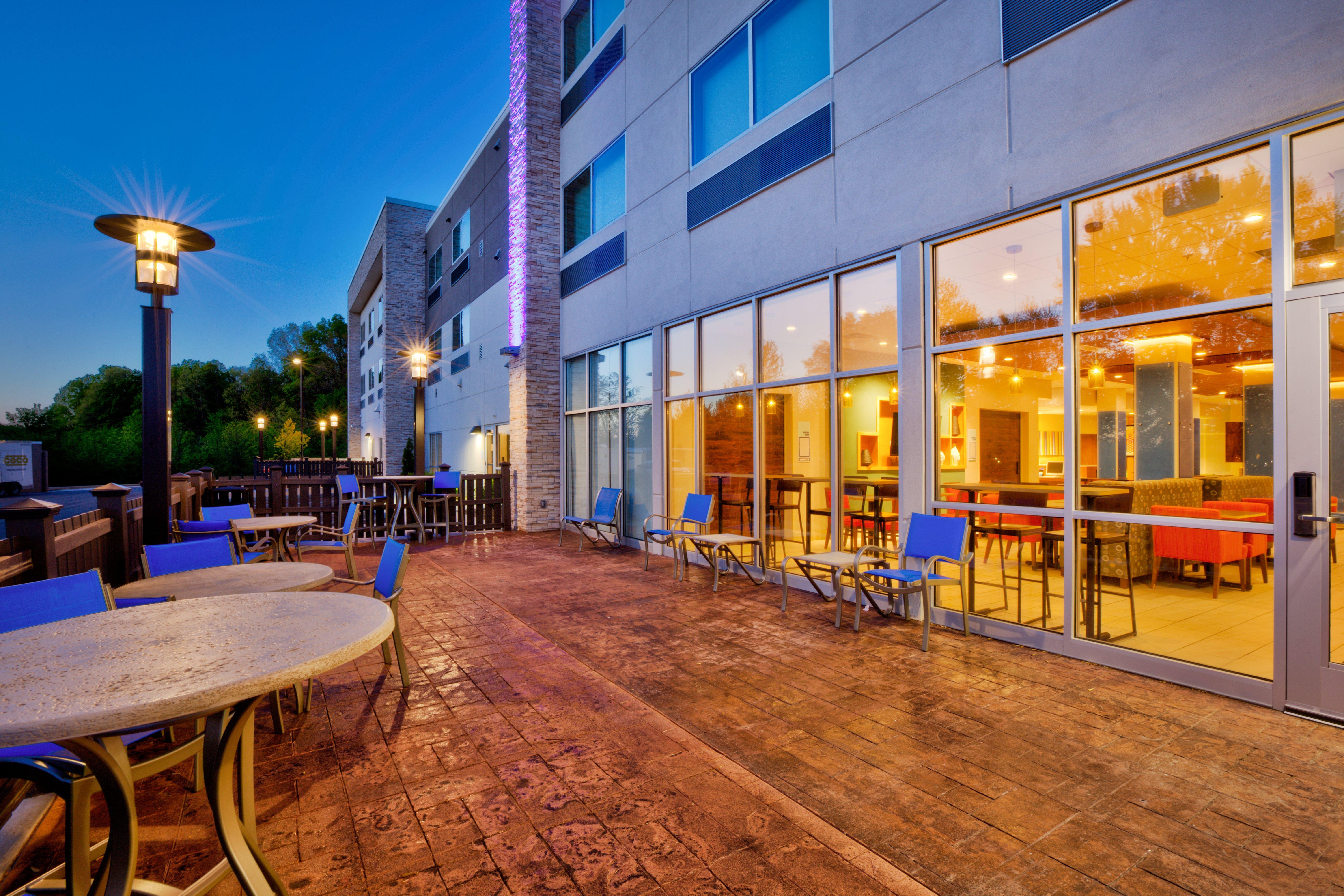 Holiday Inn Express & Suites New Castle By Ihg Exterior foto